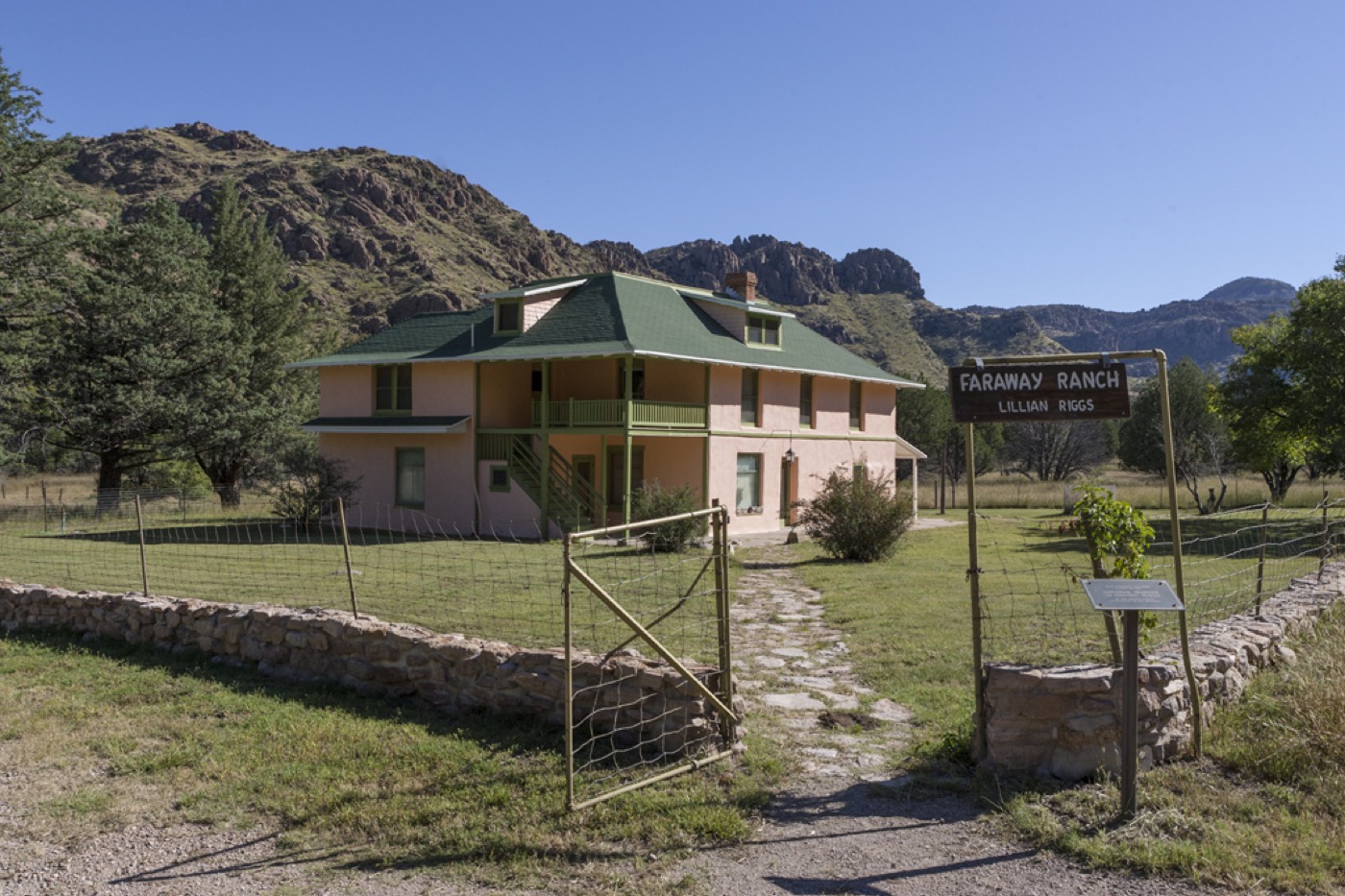 What to See at Chiricahua National Monument